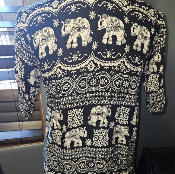 Earthbound Trading Co Womans Short Sleeve Blouse Size S - Picture 7 of 13